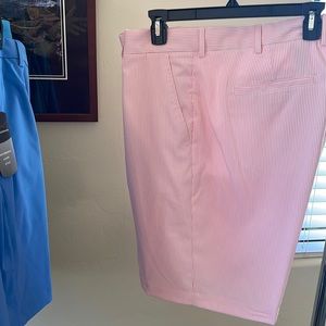 Mens golf shorts